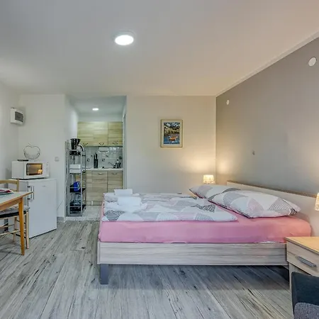 Complex Dolce Maro Guest house Porec
