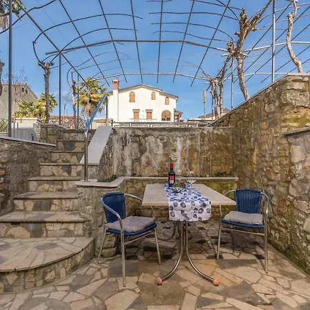 Complex Dolce Maro ゲストハウス ポレッチ