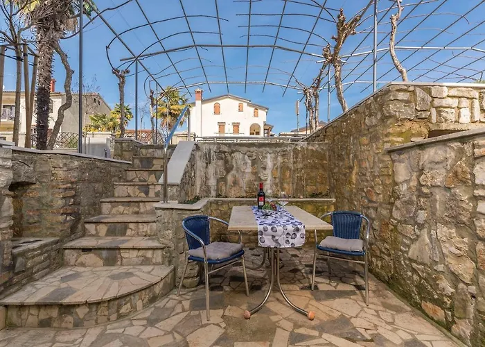 Complex Dolce Maro Gostinjska kuća Porec